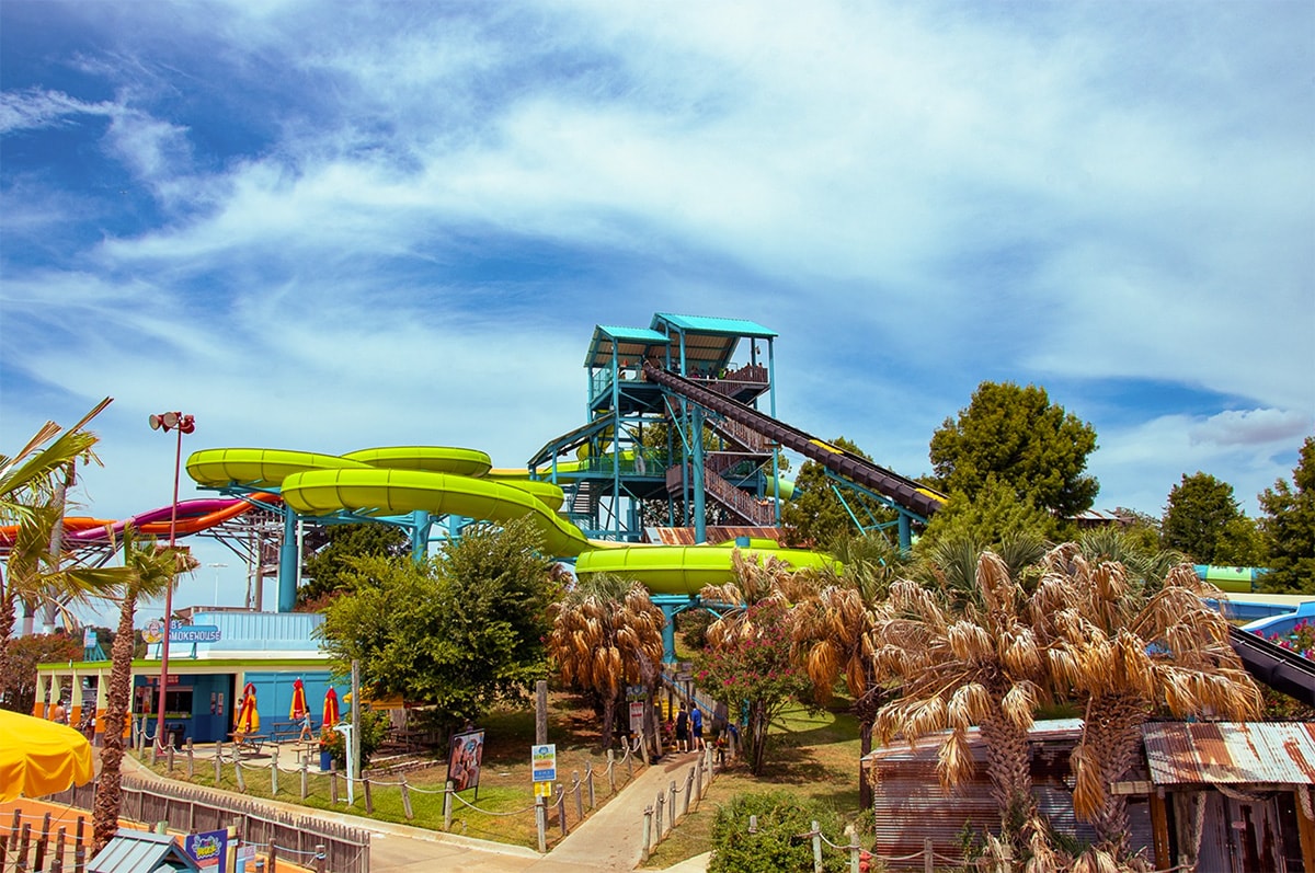 texas water parks - Hurricane Harbor Arlington