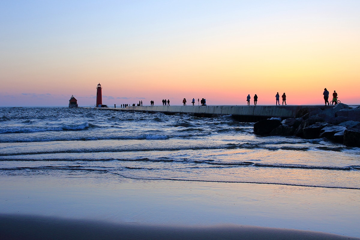 lake michigan small towns - Grand Haven, Michigan