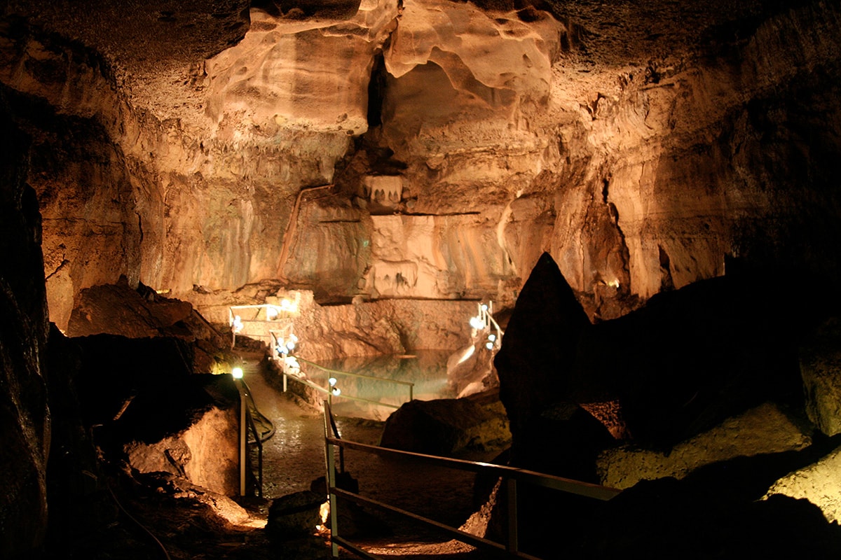 texas caves - Cascade Caverns