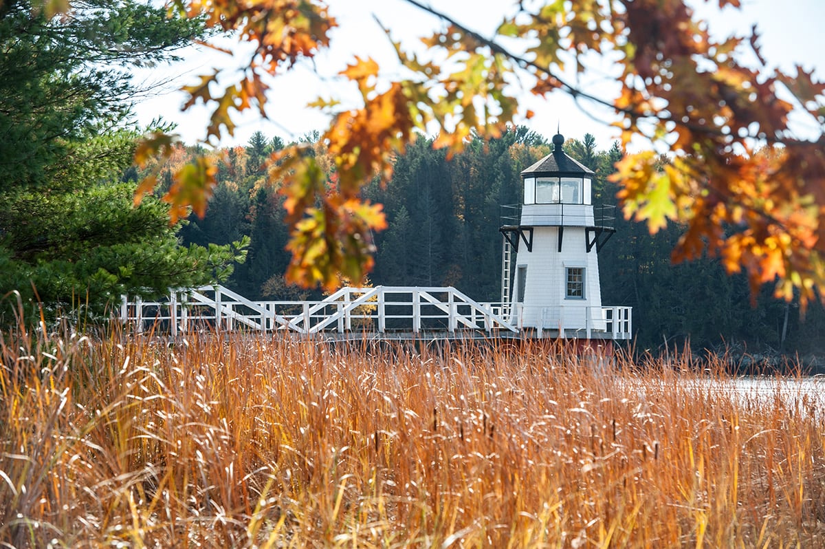 things to do maine fall - lighthouses