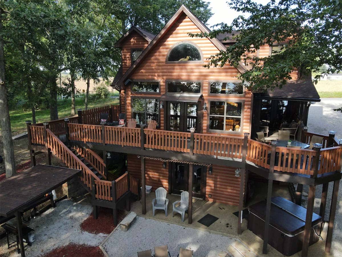 kentucky cabin with hottub