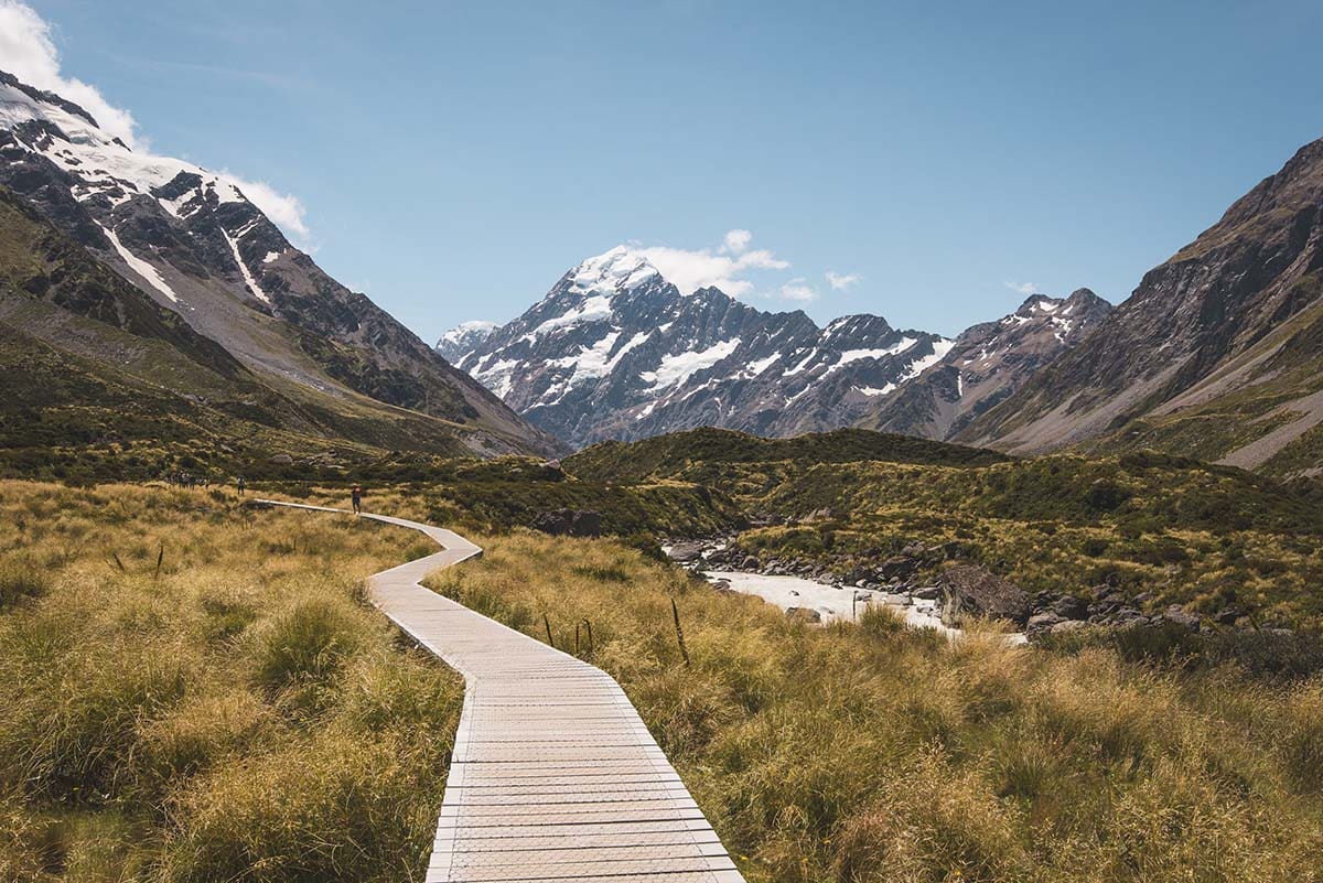 new zealand hikes - hooker valley track