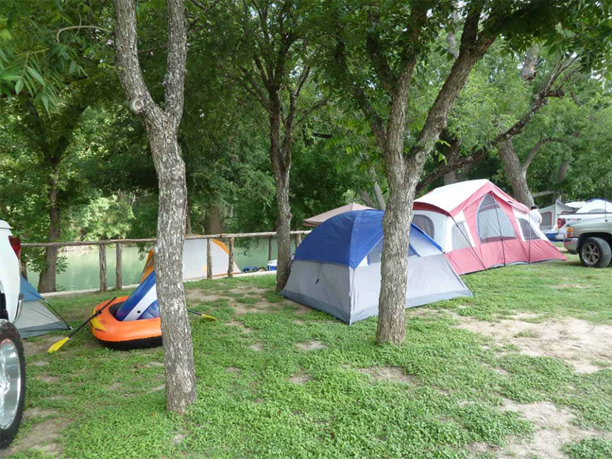 san antonio camping - lazy L&L campground