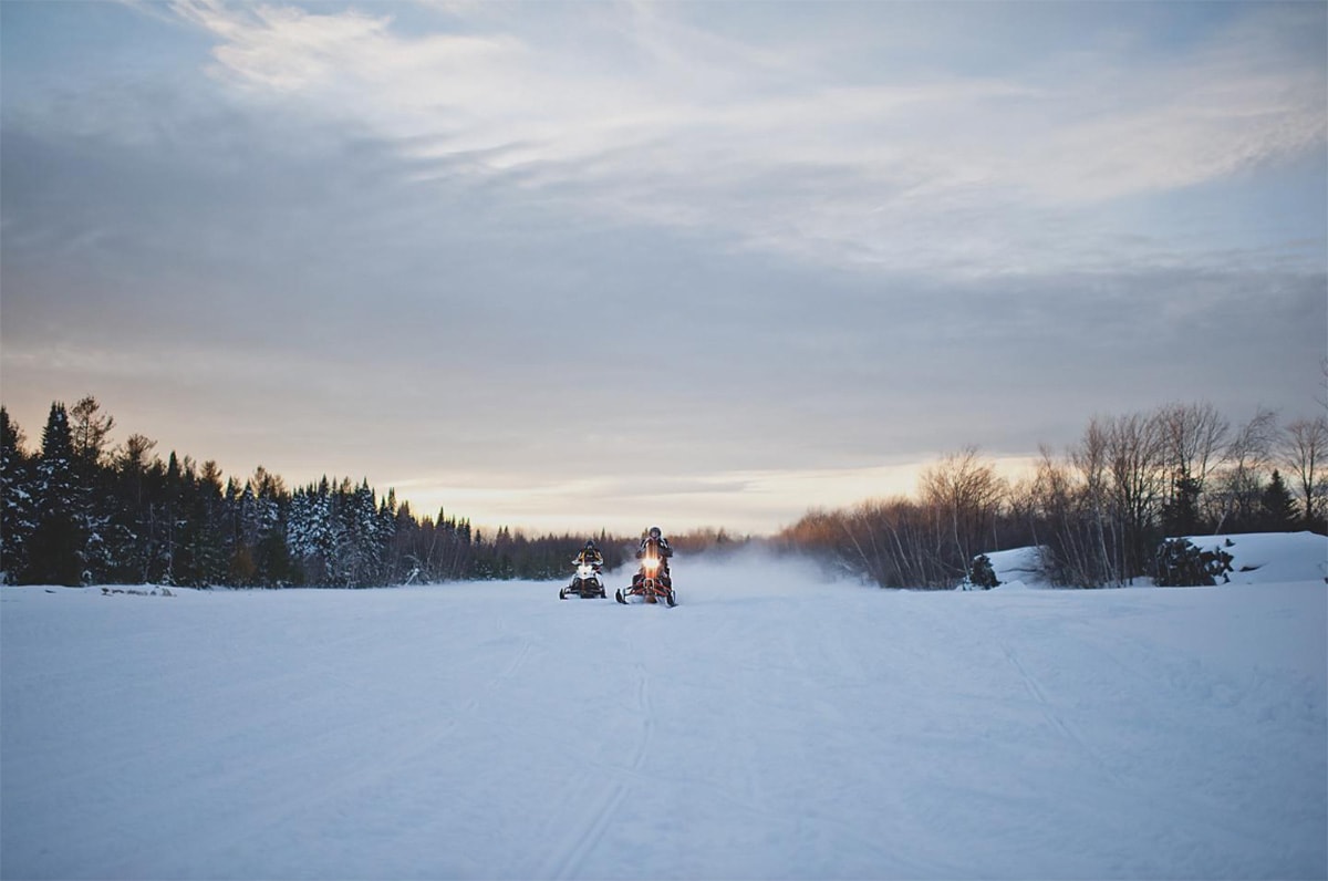 adirondacks snowmobiling