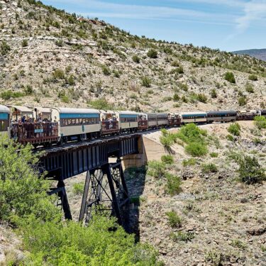 scenic train rides arizona